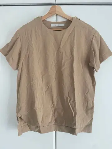 MUZE 베이지 숏 슬리브 T셔츠 사이즈 1
