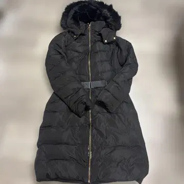 ZARA 블랙 다운 자켓 퍼 포함