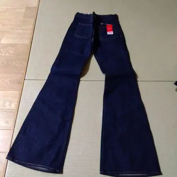 다크 네이비 부츠컷 데님 미사용 택 포함