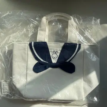 미피 x MIIA 콜라보 요코하마 한정판 세일러 백