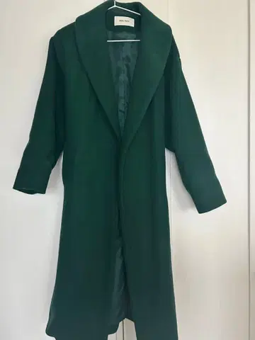 새상품급 ROYAL PARTY 그린 롱 코트