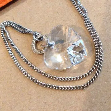 폴리 폴리 크리스탈 하트 목걸이 폴리 폴리