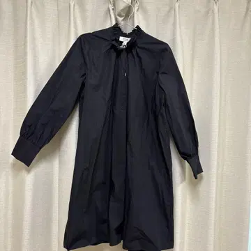 COS 블랙 셔츠 원피스