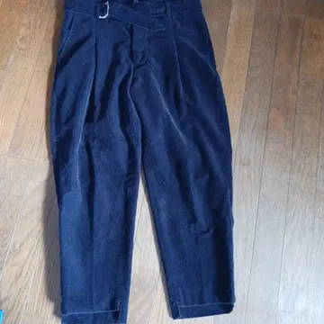 SUNITAS 블랙 코듀로이 슬랙스