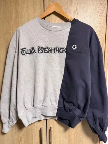 고샤 루브친스키 맨투맨 S 사이즈