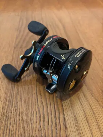 아부 가르시아 앰버서더 4600C 리얼 듀얼 새상품급