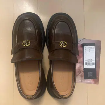 [ 미사용품 ] 아비도쿄 장미 로퍼 22cm 브라운