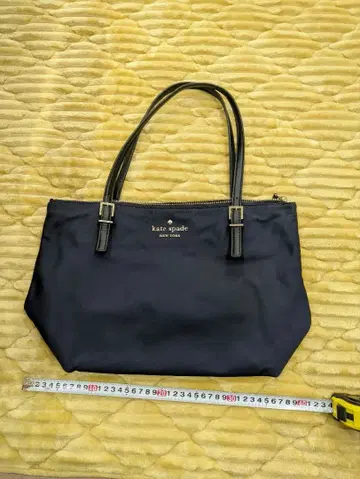 케이트 스페이드 네이비 나일론 토트백