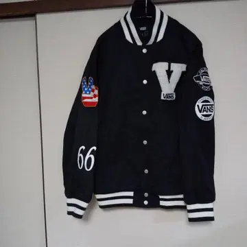 VANS 블랙 바시티 자켓 66