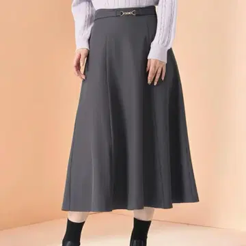 2025 가을/겨울 신상 비트 벨트 플레어 스커트