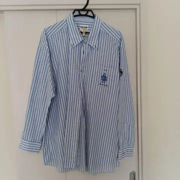 [새상품급] 시나코바 파랑과 화이트 스트라이프 긴팔 셔츠