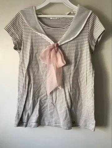 MILK 세일러 카라 상의