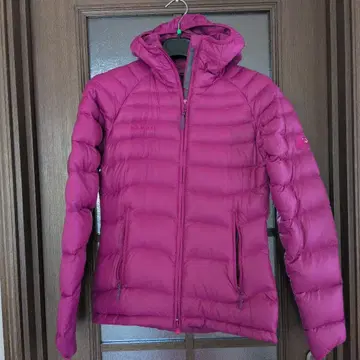Mammut 핑크 다운 자켓 S