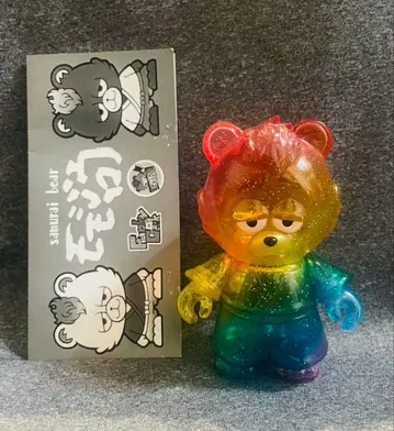 모모지로 소프트 비닐 레인보우 라메 피규어