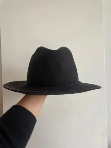 [ rag & bone ] 차콜 그레이 펠트 햇