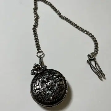 스컬 디자인 메탈 회중시계