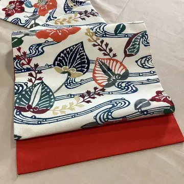 순수 실크 홍형 오비 다색의 잎과 꽃 무늬