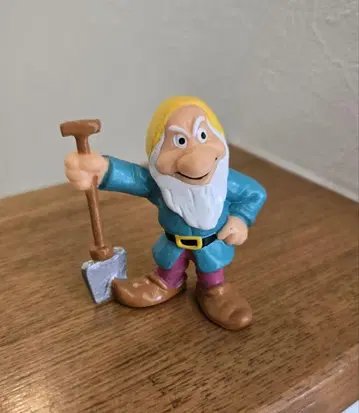 디즈니 그랑피 심술쟁이 백설공주 일곱 난쟁이 아메토이 PVC