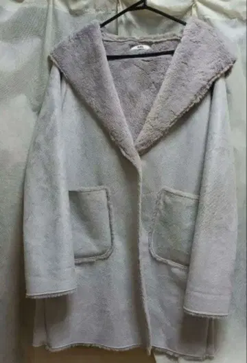 여성용 아우터 코트 퍼 무스탕 후드 그레이 라이트 그레이