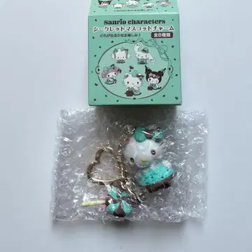 헬로키티 시크릿 마스코트 참 초코민트 산리오