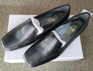 안나마리아 천연 가죽 스퀘어토 펌프스 블랙 24.5cm EEE