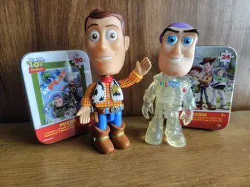 우디 버즈 라이트이어 슈퍼 로킹 피규어와 퍼즐 세트