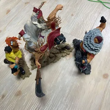 원피스 피규어 1번 복권 흰 수염 에이스 카타쿠리