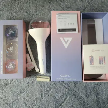 SEVENTEEN 응원봉 케이스 포함 미니 키링 포함