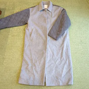 그레이 롱 코트 퀼팅 슬리브