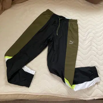 PUMA 사이드 스트라이프 팬츠 레귤러 핏