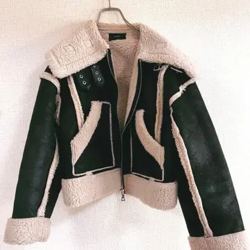 [ 새상품급 ] EMODA 보아 자켓 블랙