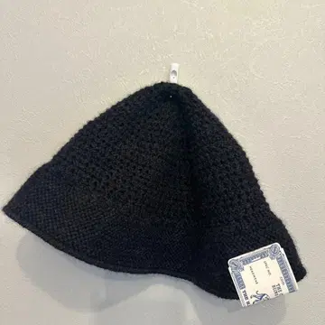 더 H.W.DOG & CO. 니트 햇 블랙 도그앤코