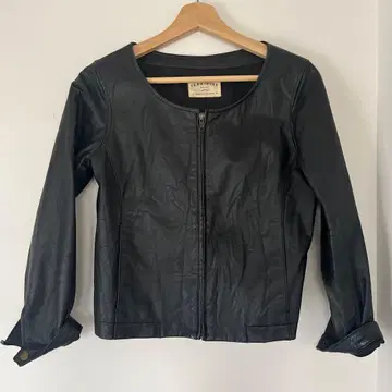 FRAMeWORK 블랙 가죽 자켓 돈피