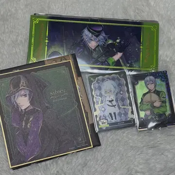 실버 트위스테 굿즈