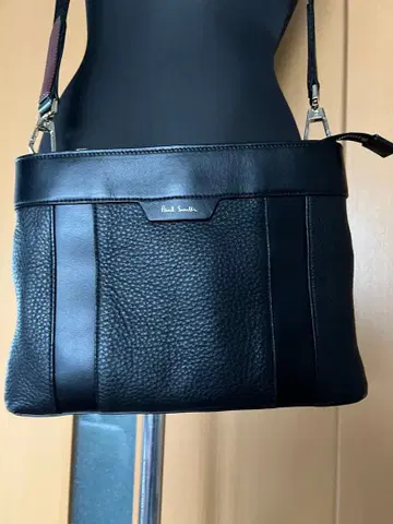 Paul Smith 블랙 가죽 숄더백