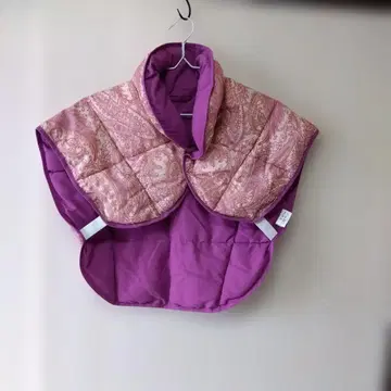 보라색 핑크 패턴입 다운 베스트 M~L