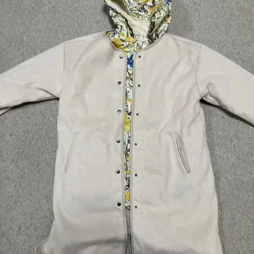 graniph 플라워 프린트 후드 부착 롱 코트