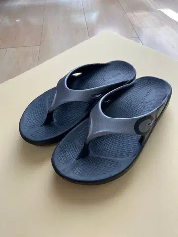 OOFOS 샌들 EU 40