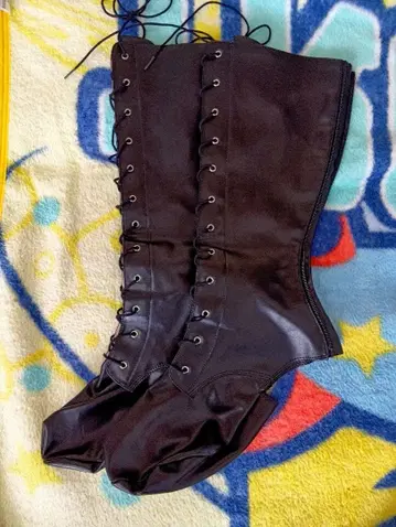 클라세 부츠 커버 레이스업 블랙