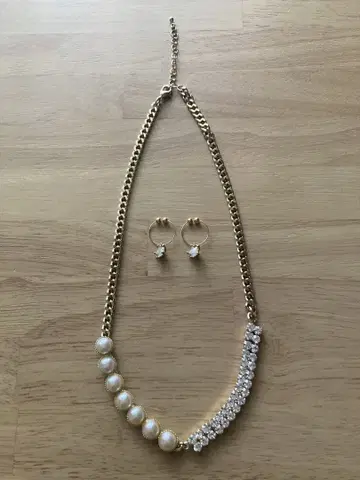 [새상품급] spick and span 비슈 목걸이/귀찌 세트