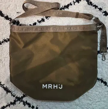 MARHEN.J 올리브 숄더백