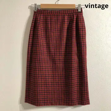 [ 새상품급 ] 체크 무늬 미디 스커트 빈티지 구제 의류 고급