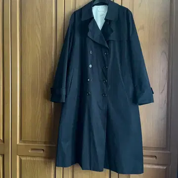 새상품급 쿠미쿄쿠 빅 사이즈 8 블랙 트렌치코트