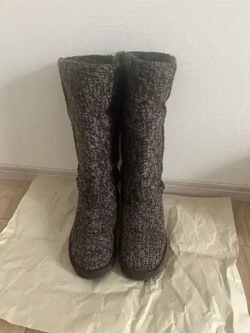 스케쳐스 니트 부츠