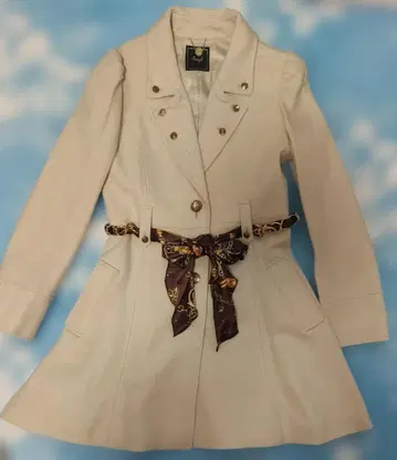 아이보리 더블 브레스트 피 코트