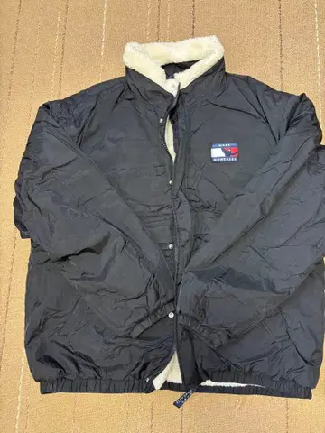 Mark Gonzales 보아 나일론 크로스 리버서블 스탠드 카라 자켓