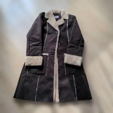 A**W 브라운 무스탕 롱 코트