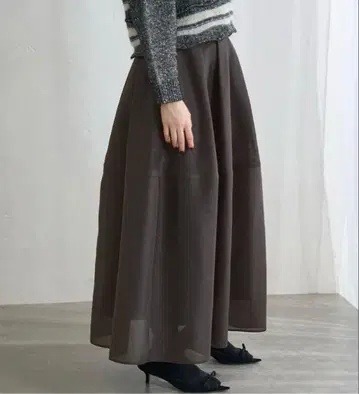 새상품 IENA 시어 형태 스커트