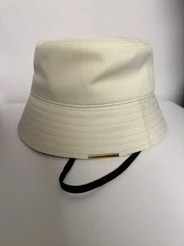 시이짱 버킷햇 아이보리