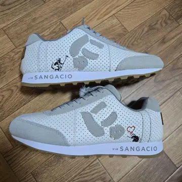 24cm 시착만 한 상품 SANGACIO 메쉬 자수 스니커즈
